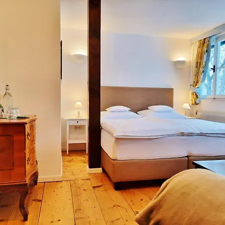 Hotel Landsitz Oberhof Petit *